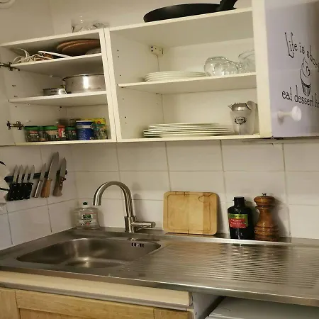 Apartman Studio Parisien Agreable Et Confortable *